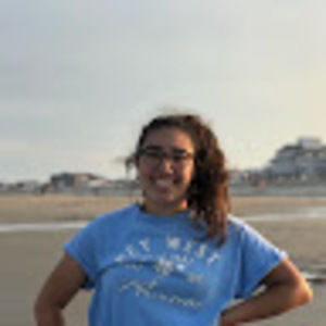 Meet your Posher, Kassandra